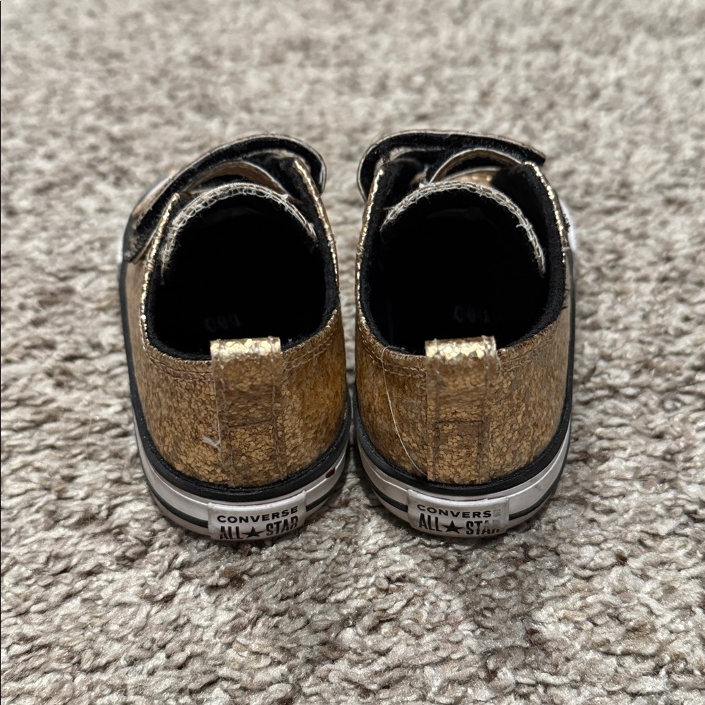 Gold sparkle converse - Picture 2 of 3